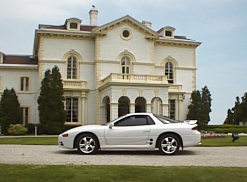 Newport Mansion